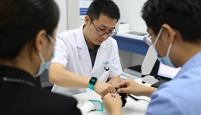 便携式血压监测仪帮助用户创造更多价值